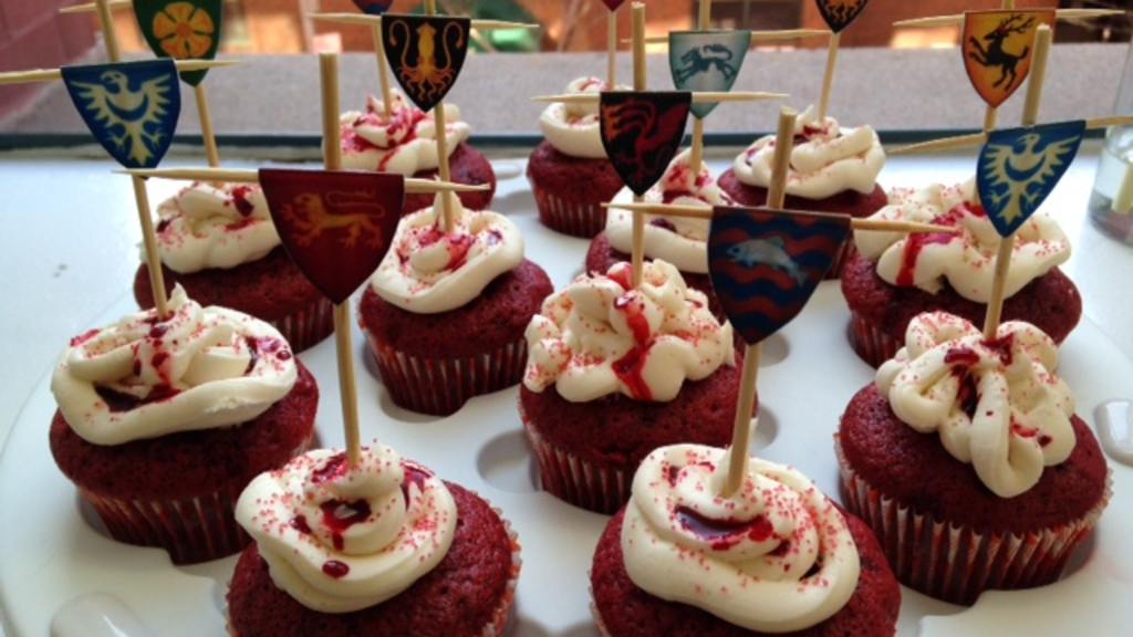 Game of Thrones Red Velvet Cupcakes With Cream Cheese Frosting Recipe ...
