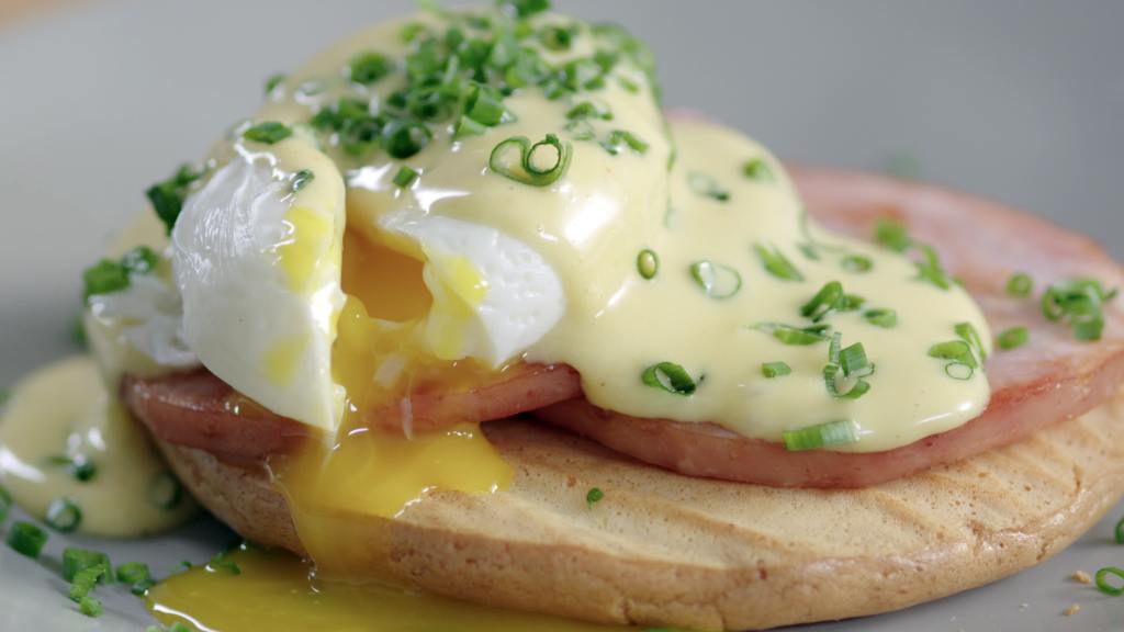 Cloud Bread Eggs Benedict Recipe