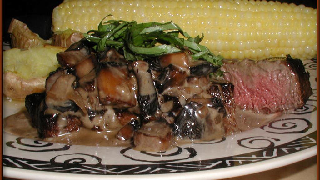 Cracked Black Pepper Crusted Filet Medallions (With Cremini) Recipe