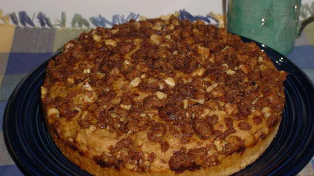 Applesauce Nut Crumb Cake Recipe