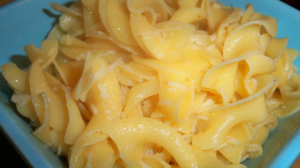 Buttered Garlic Noodles Recipe