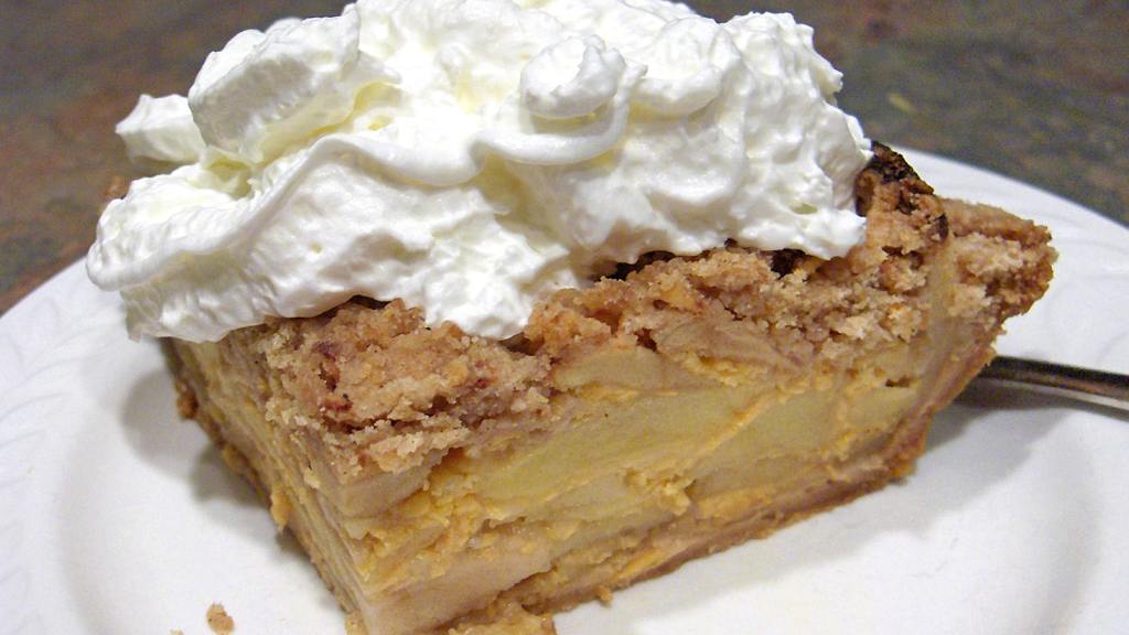 Cheddar Crumble Apple Pie Recipe