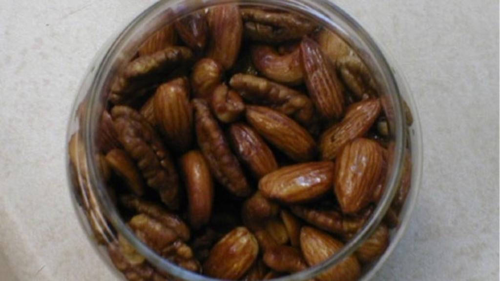 Caramelized Nuts created by troyh