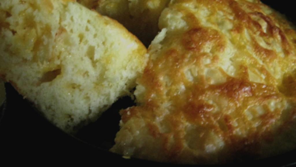 Hot Cheese Bread created by Caroline Cooks