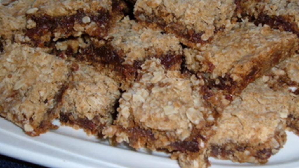 Datefilled Oatmeal Bars Recipe