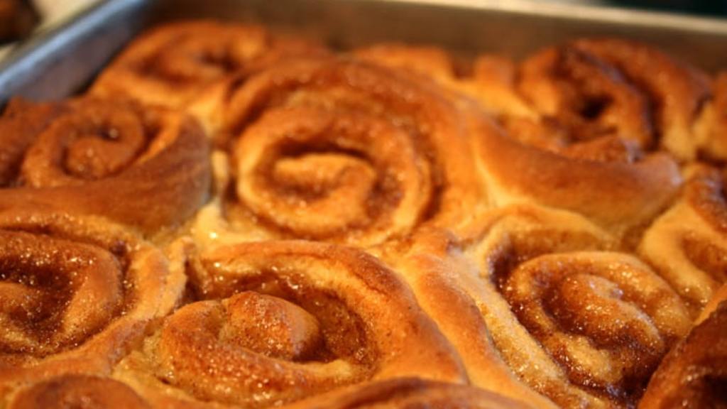 Honey Cinnamon Buns With Cream Cheese Frosting Recipe
