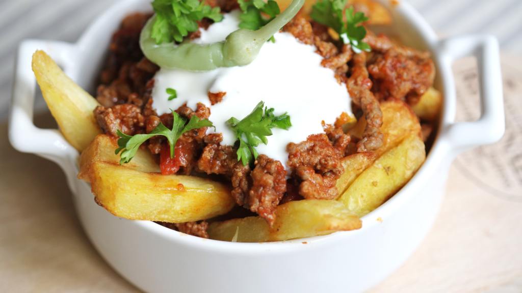 Emeril's Beef Chili Cheese Fries Recipe
