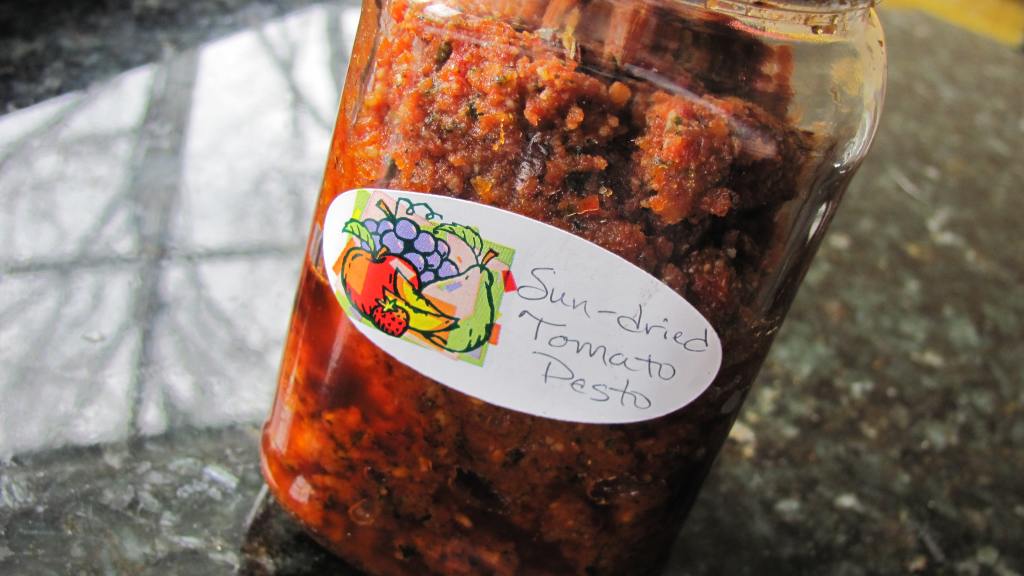 Sun-Dried Tomato Pesto created by januarybride