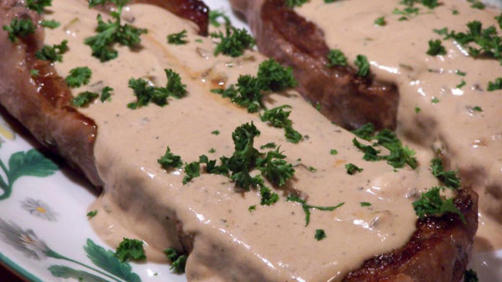 New York Steak with Garlic Cheese Sauce created by NcMysteryShopper