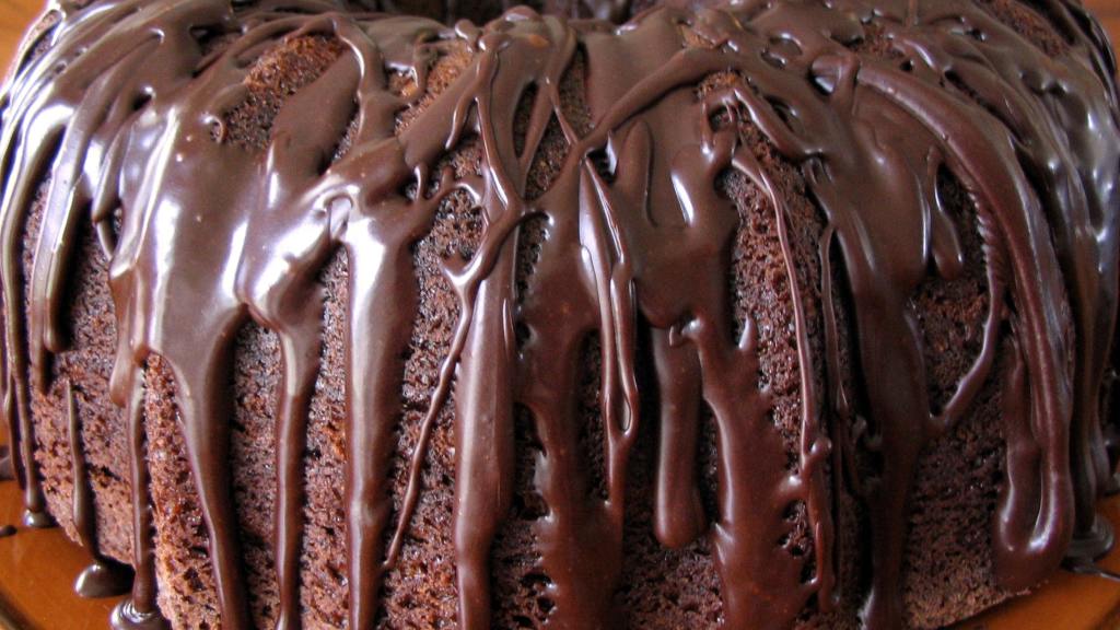 Chocolate Tunnel Fudge Cake created by Breezytoo