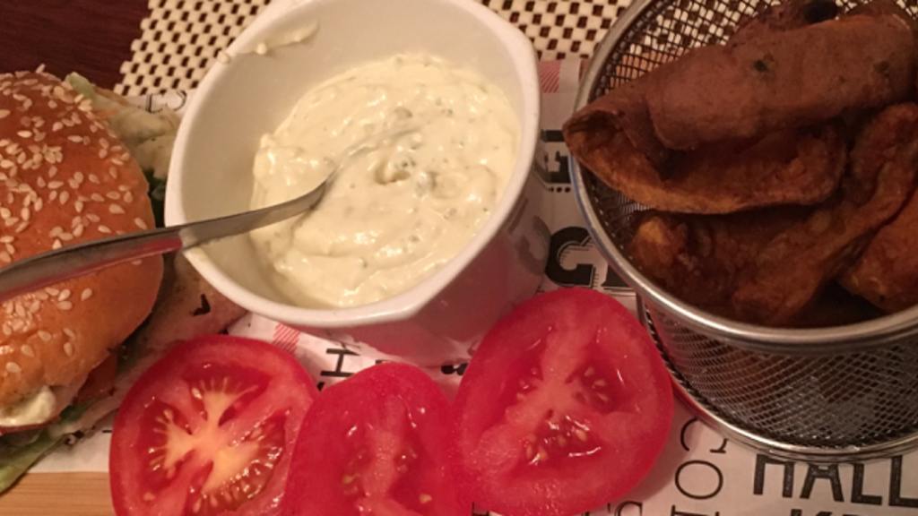 Blue Cheese & Horseradish Hamburger Sauce Recipe