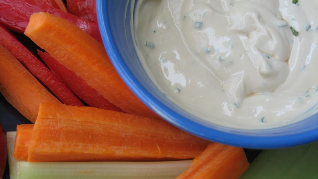 Low-Calorie Dip for Raw Veggies or Potato Chips created by Redsie