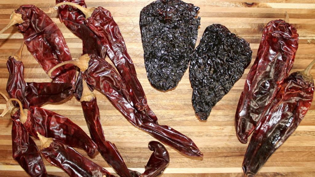 Guajillo Chile Sauce Recipe