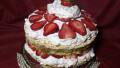Strawberry Meringue Cake created by Darkhunter