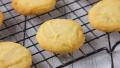 3 Ingredient Melt in Your Mouth Shortbread Cookies created by anniesnomsblog