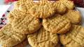 Mom's Peanut Butter Crunch Cookies created by flower7