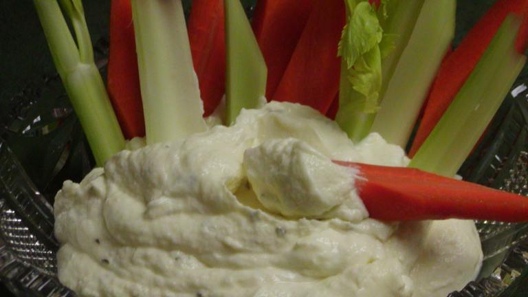 Sour Cream Dip / Dressing for Vegetables created by Rita1652