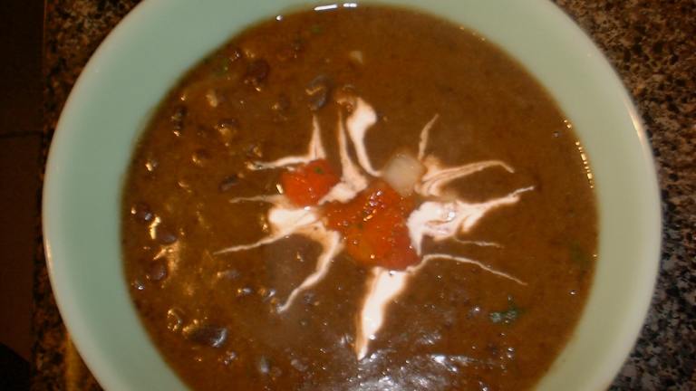 Spanish Black Bean Soup - Vegan Created by turtledove
