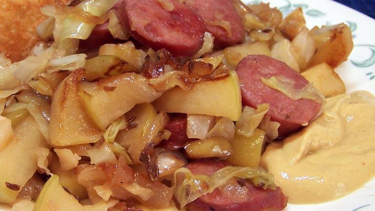 Smoked Chicken Sausage With Apples & Cabbage created by PaulaG
