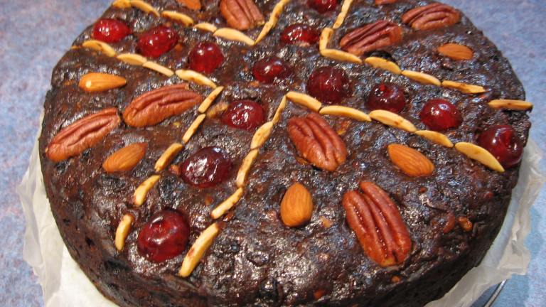 Decadently Rich Port and Chocolate Christmas Cake created by Chickee