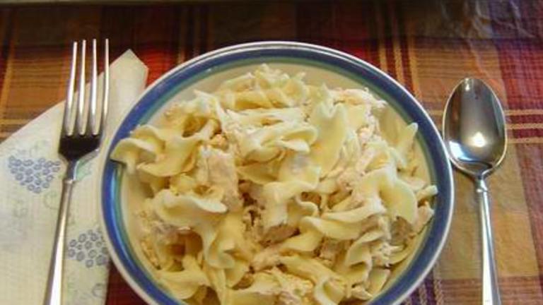 Crock Pot Chicken and Noodles Created by Chef Doozer