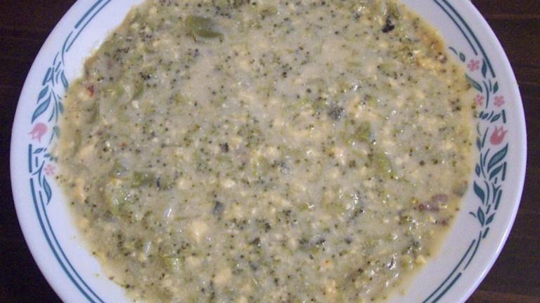 Easy Broccoli Cheese Soup created by GrandmaIsCooking