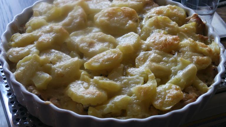 Chicken, Tarragon and Potato Casserole Created by kiwidutch