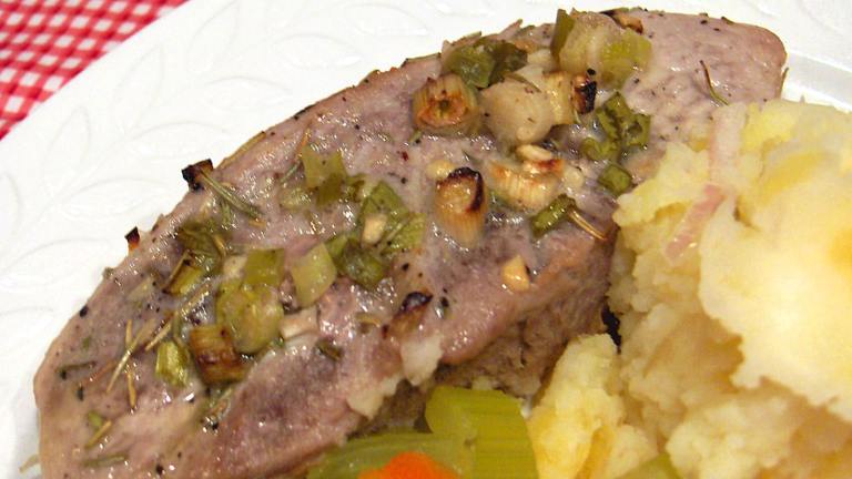 Diabetic Herb Roasted Pork Chops Created by Derf2440