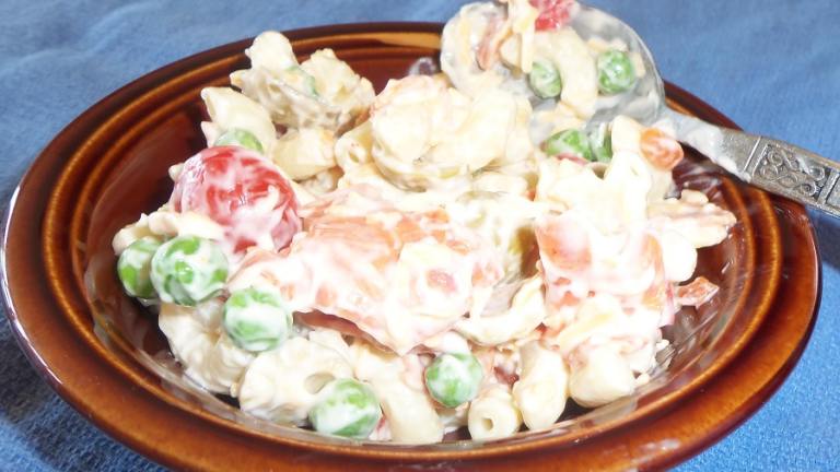 Meal-In-One Macaroni Salad created by Gadgetsmidnight