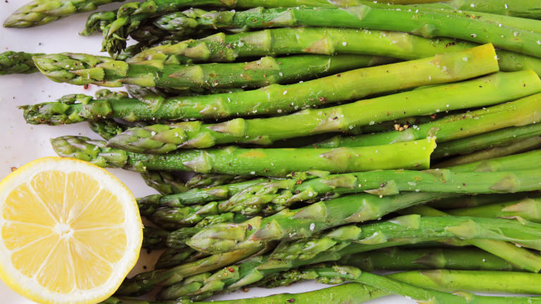 Steamed Asparagus With Lemon created by DeliciousAsItLooks