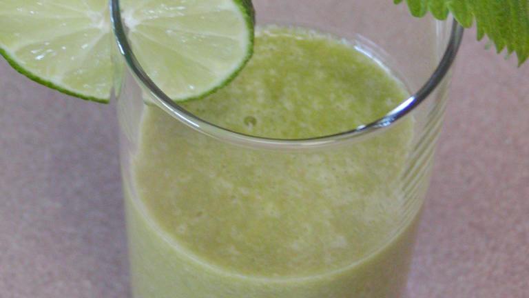 Kiwi, Pineapple, Mint,* Lime  Juice created by Rita1652