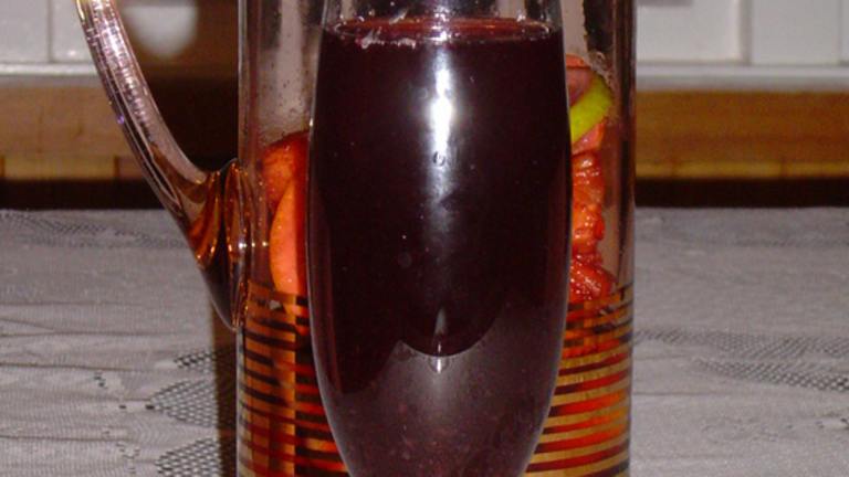 Simple Summer (or Anytime) Sangria Created by A Good Thing