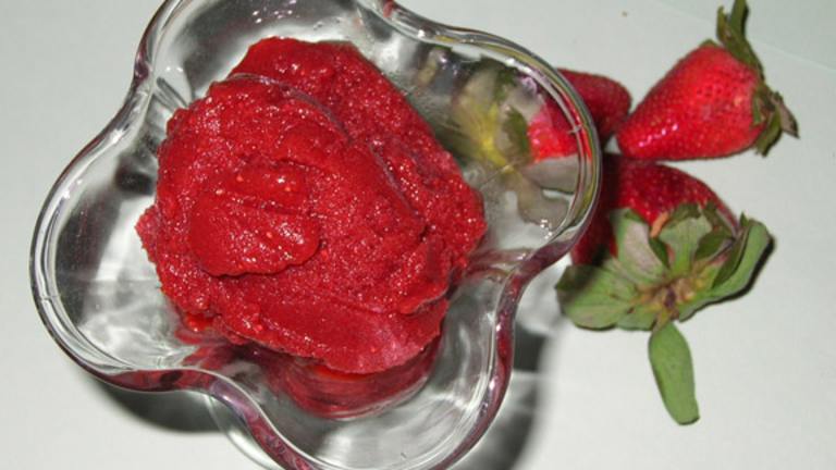 Strawberry Balsamic Sorbet created by justcallmetoni