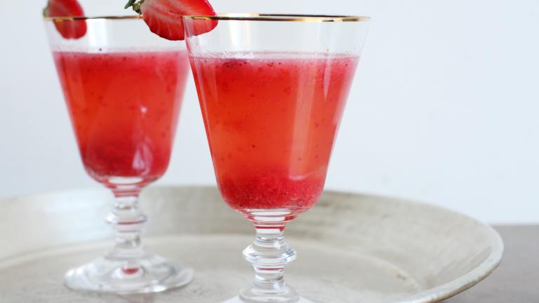 Strawberry Champagne Cocktail created by Diana Yen