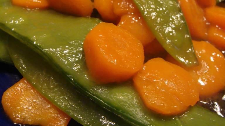 Glazed Carrots and Pea Pods Created by Lvs2Cook