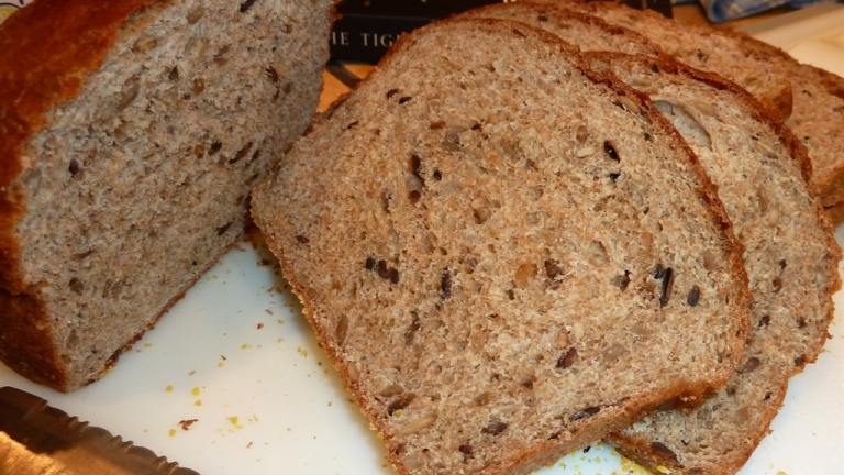 Whole Wheat Bread With Sunflower Seeds Created by Ophirmom