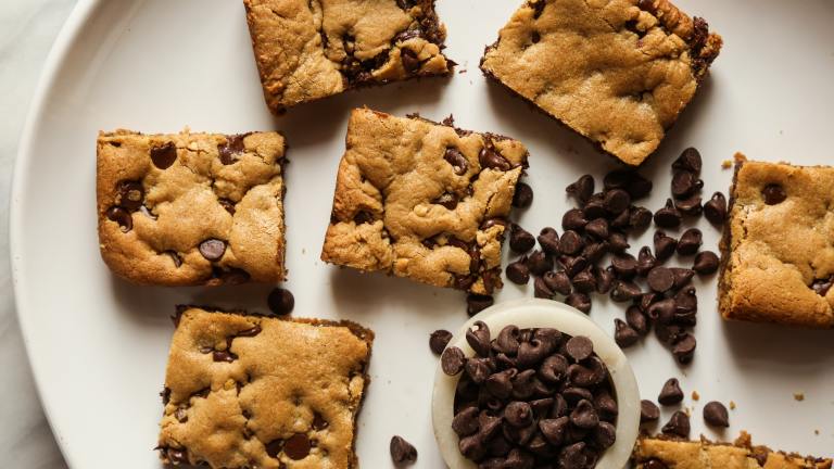 Peanut Butter Chocolate Chunk Bars Created by Probably This
