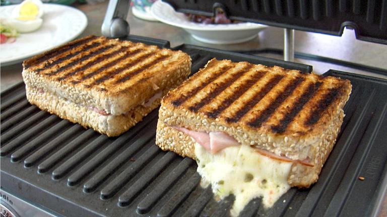 Grilled Ham & Cheese Sandwich Created by Derf2440