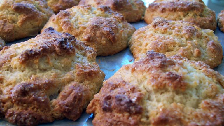 Sour Cream Apple Muffins created by love4culinary