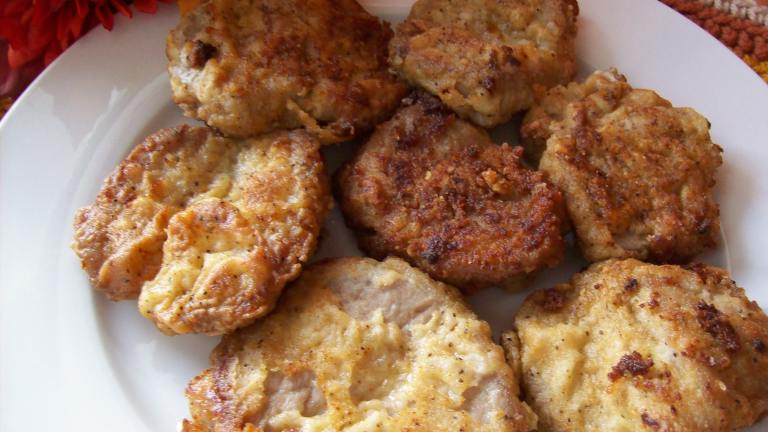 Spicy Pan-Fried Pork Chops created by Chef shapeweaver