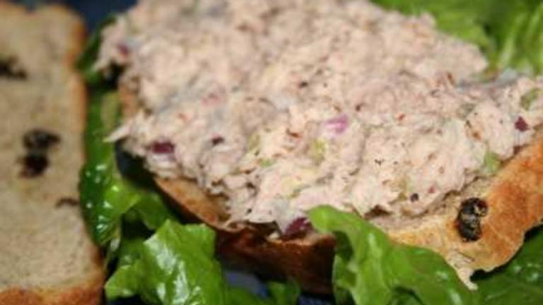 Tuna Salad Sandwich With Raisin Bread created by Nimz_