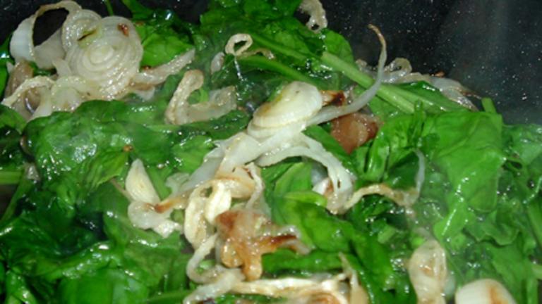 Spinach and Onion Stir Fry created by Bergy