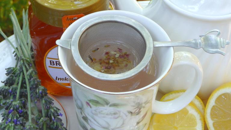 Lavender Lemonade Tea - Hot or Iced Created by BecR2400