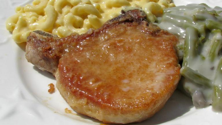 Simple Fried Pork Chops created by lazyme