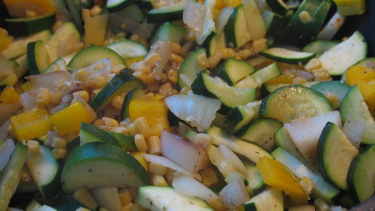 Easy and Good Zucchini and Pepper Saute Created by Redsie
