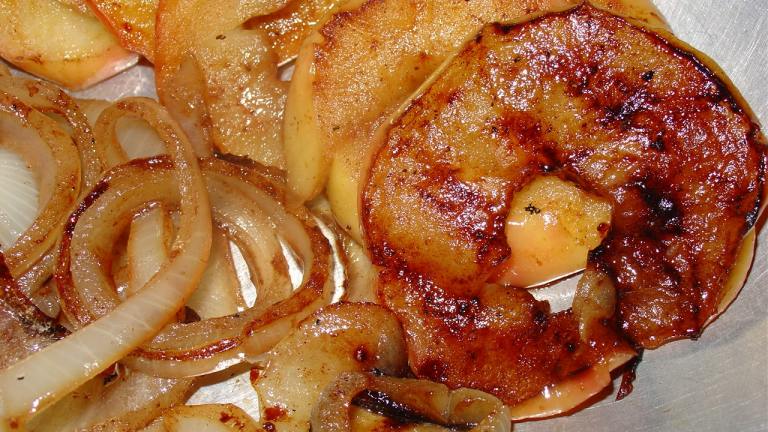 Grilled Spiced Apples and Onions Created by CobraLimes