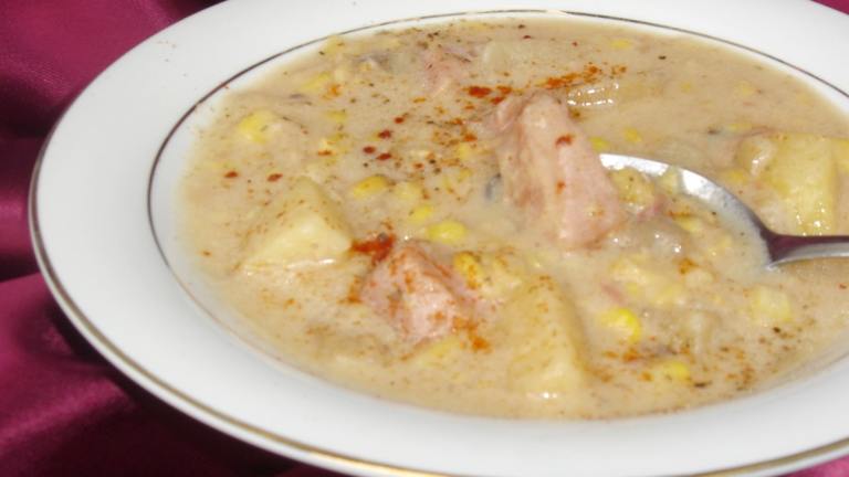 Ham, Corn, and Potato Chowder Created by lets.eat