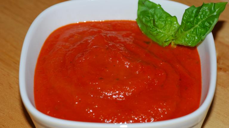 Simple Seasoned Tomato Sauce Created by Katzen