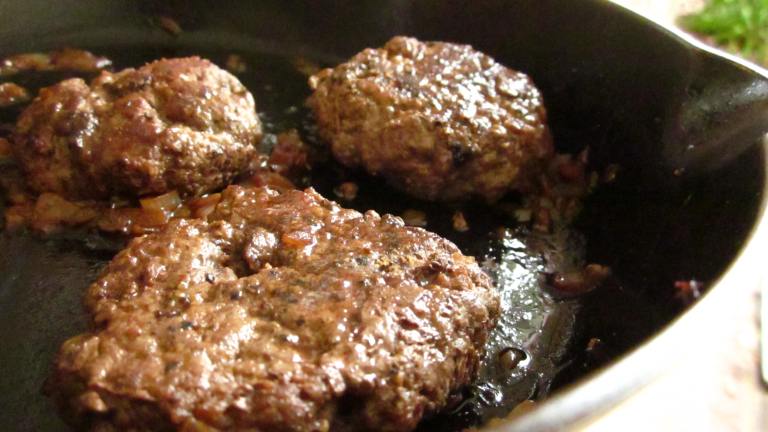 Hamburger Steak (Hache) Au Poivre Created by gailanng