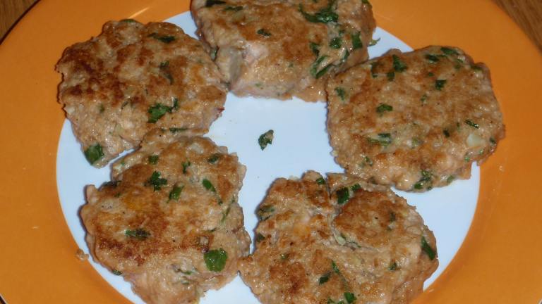 Fresh Salmon Burgers With Hoisin and Ginger (Low Fat) created by Babycat